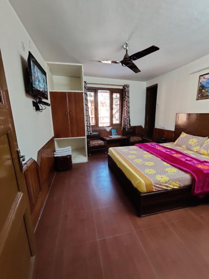 Hotel Alankar มะนาลี ภายนอก รูปภาพ